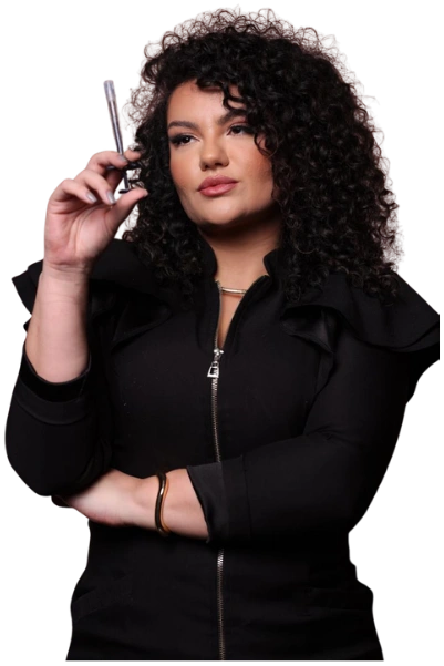Dra. Delciaine Teles, cirurgiã-dentista, em retrato profissional